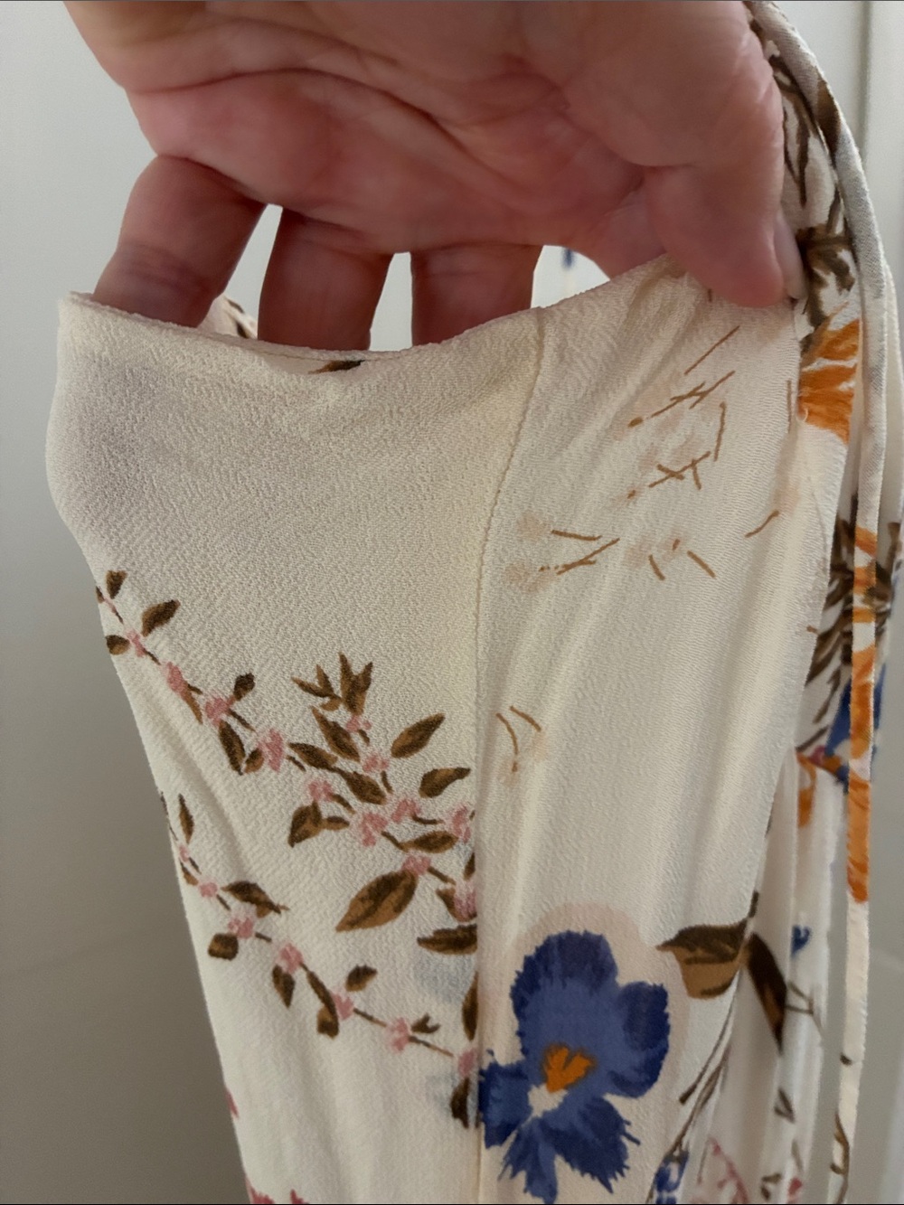 Reformation Kourtney Cream Floral Maxi Dress 10 EUC - Picture 11 of 16
